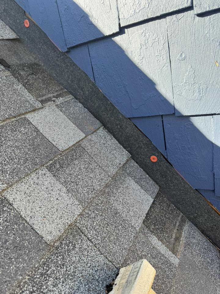 Quality roofing shingles installation